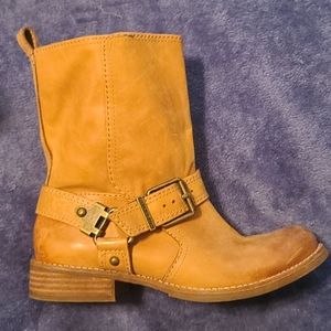 Gianni Bini boots